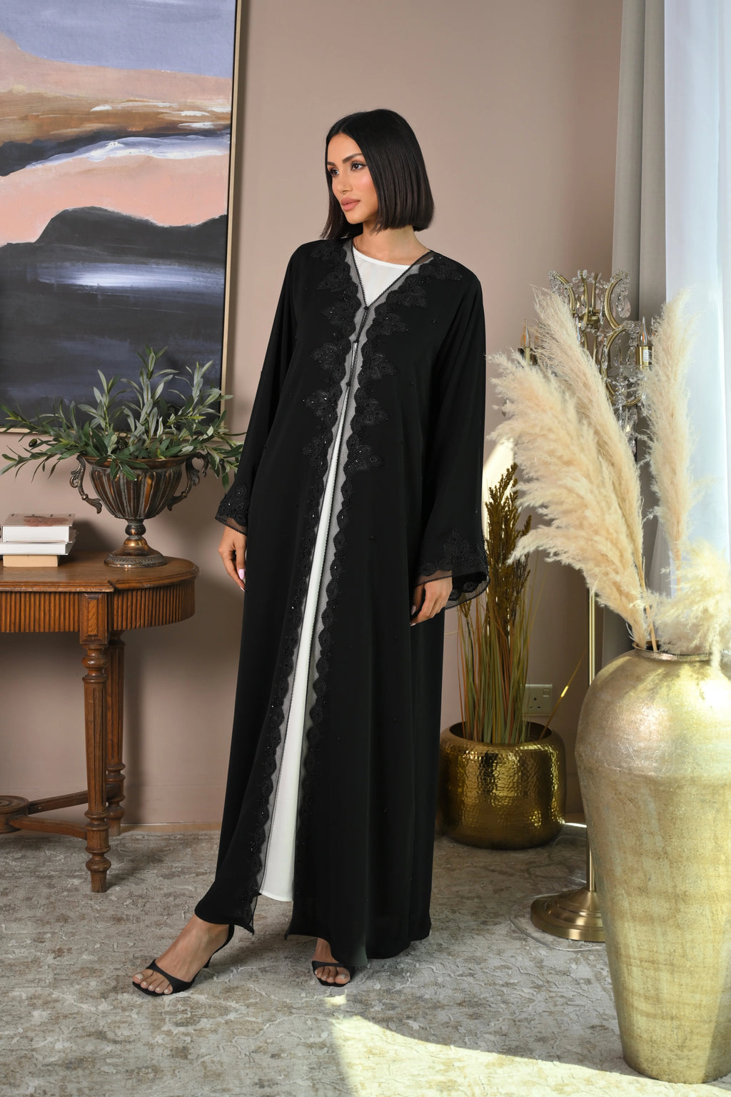 Black Nida abaya with embroidered chest and sleeves