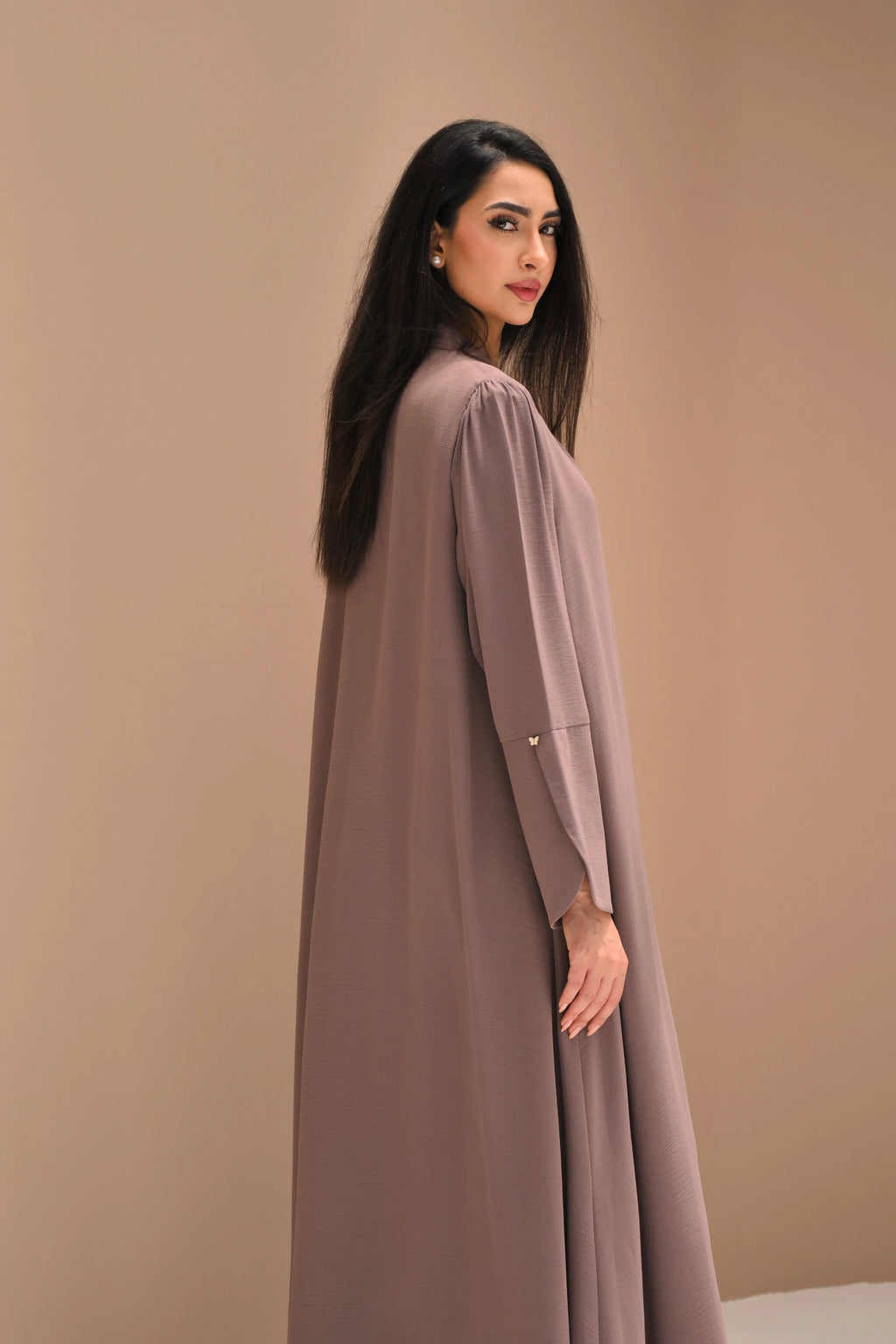 Luxury Plain Nida Abaya in Mauve Color with Elegant Emirati Design by Al Anood