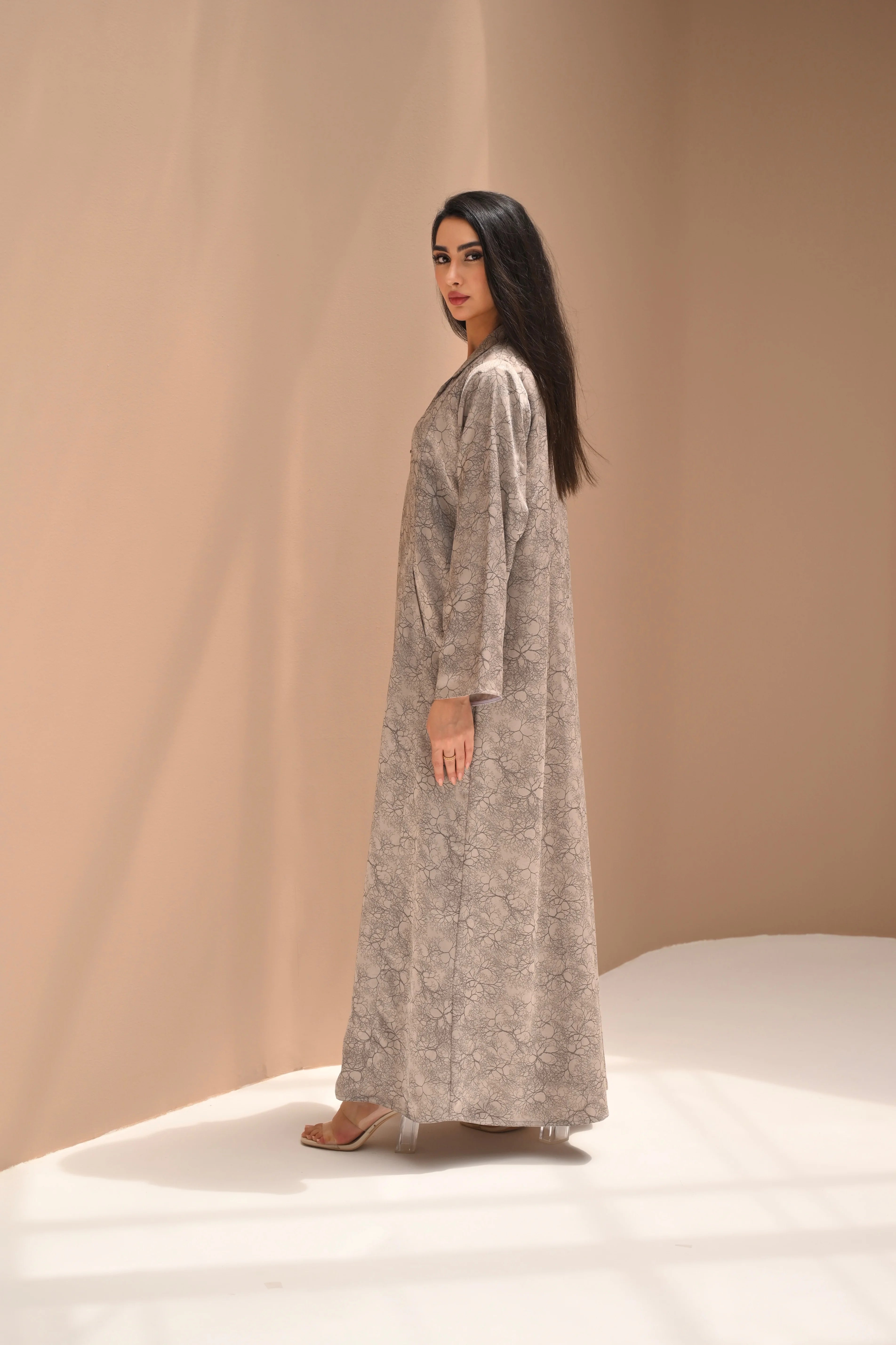 Premium Emirati Printed Abaya with Artistic Floral Design and Relaxed Fit