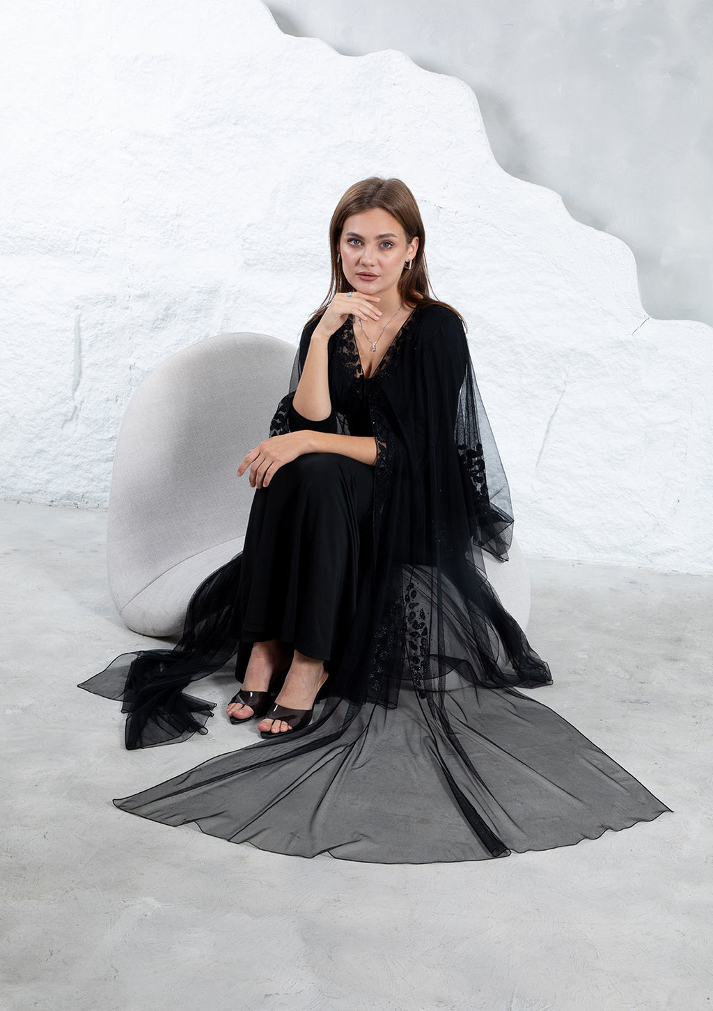 Premium SADA TOOR fabric luxury abaya