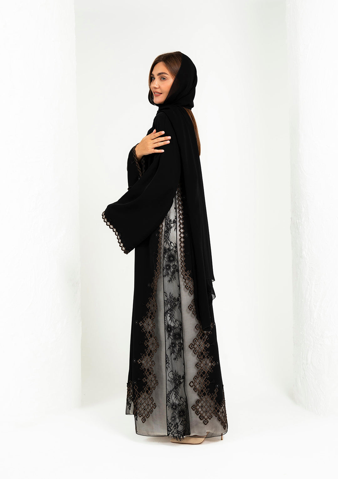 luxury embroidered abaya with dantel and handwork